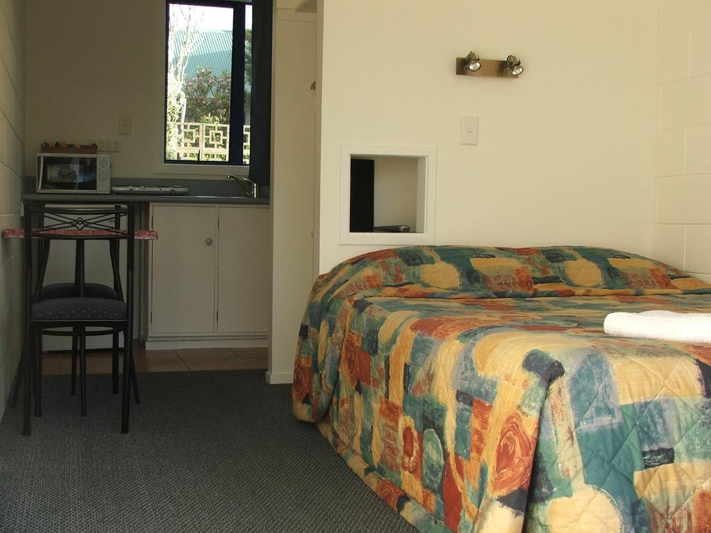 New Plymouth Top 10 Holiday Park 部屋 写真